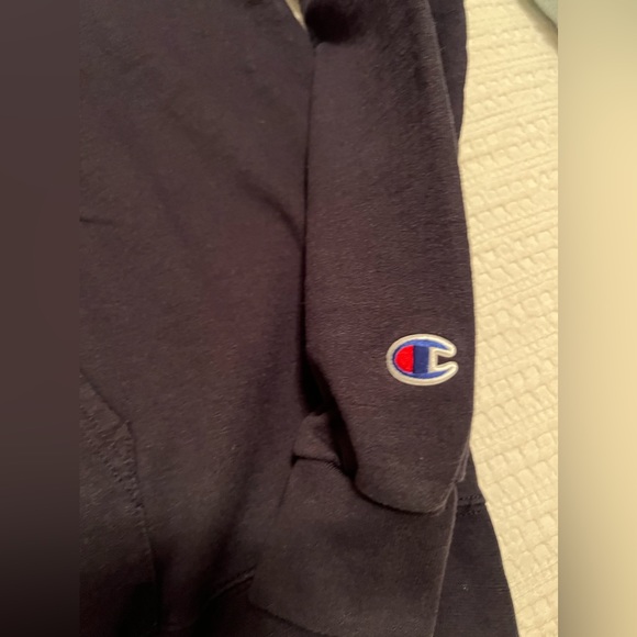 Auburn Navy Champion Hooded Sweatshirt - size XL - Excellent condition - Picture 3 of 5